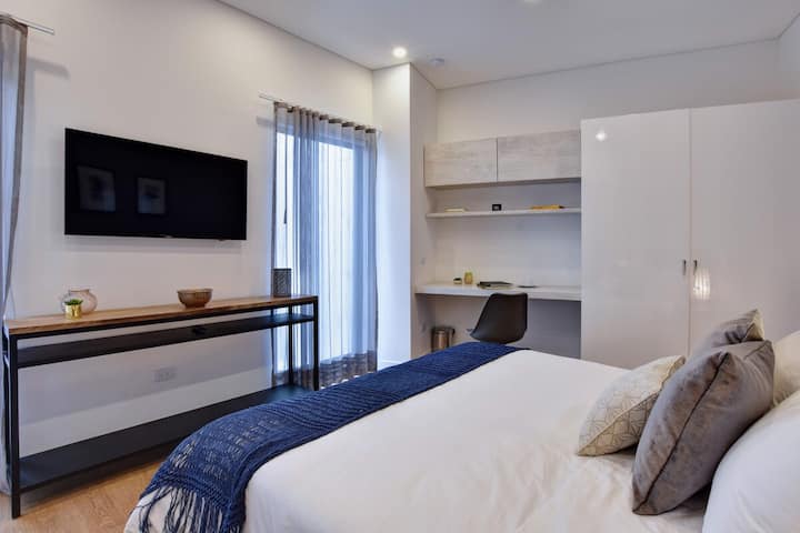 Big closet with plenty of room for your personal items.