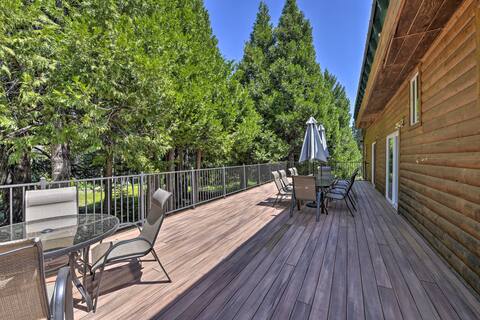 Secluded Camp Connell Home w/ Deck + Fireplace!