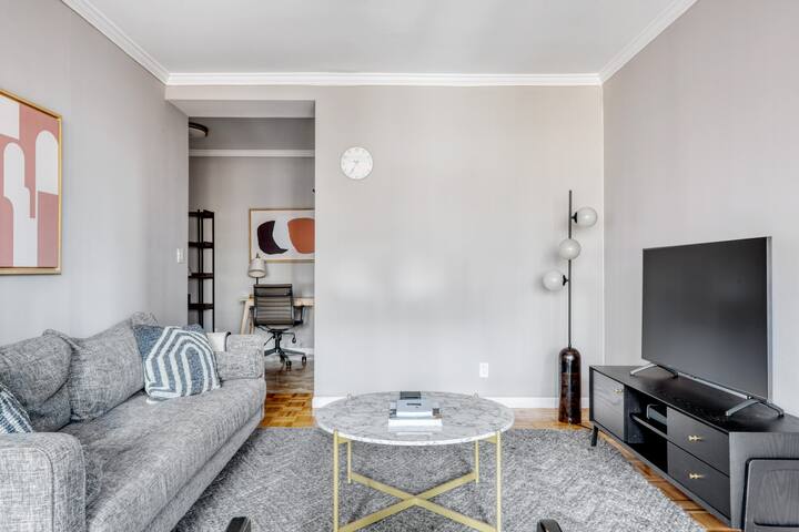 Blueground | Sutton Place, gym, pool, nr park gallery image 3