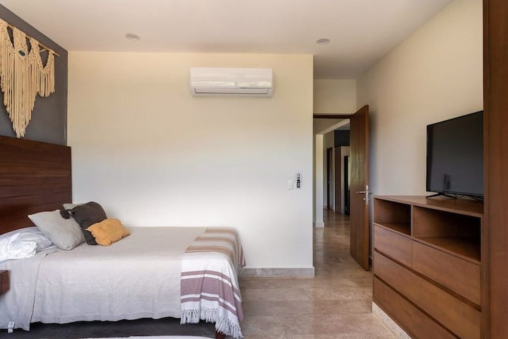 საძინებელი 3