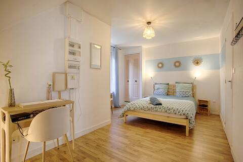 39m² in a quiet area near train station and shops