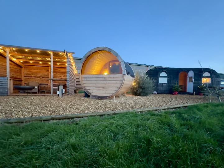 Buzzard Hideaway @Nashend Farm - Upton-upon-Severn
