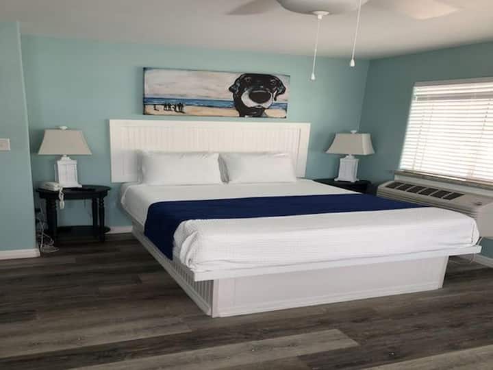 Beachgate Condo Suites - 2 Bedroom Suite - Port Aransas, TX