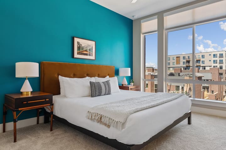 Kasa | 2BD, Explore Confluence Park | Denver