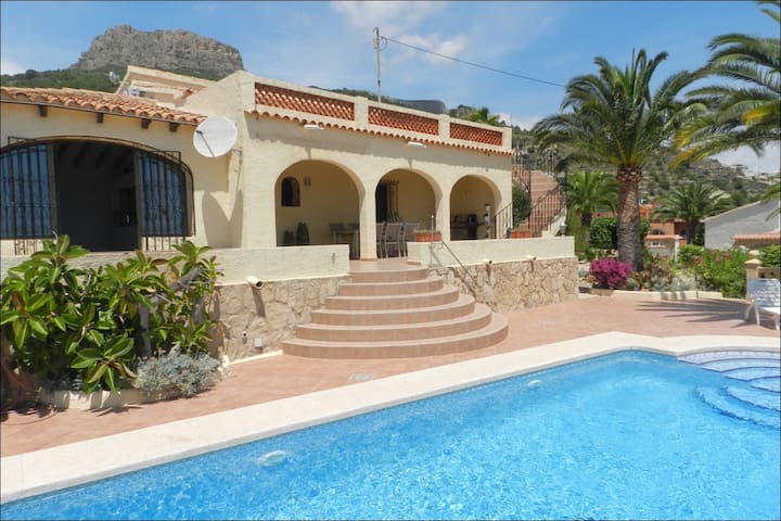Villa del Mar managed Airbnb listing 1