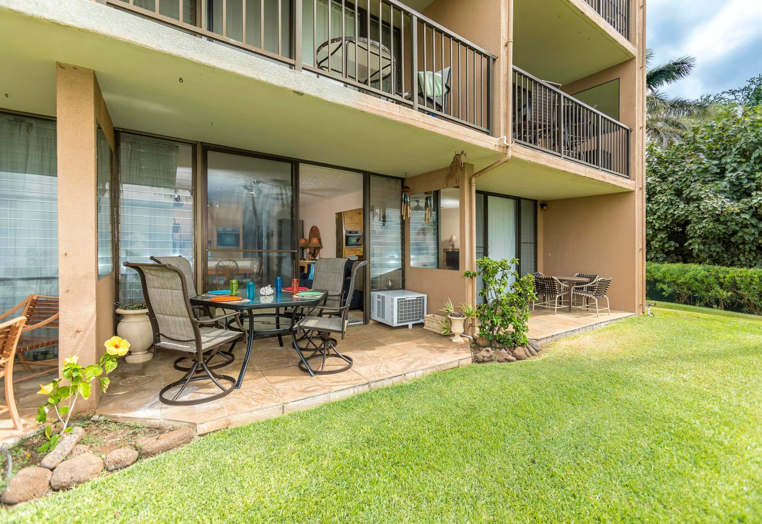 Condo in Wailuku · ★4.82 · 1 bedroom · 2 beds · 1 shared bath - Image 6