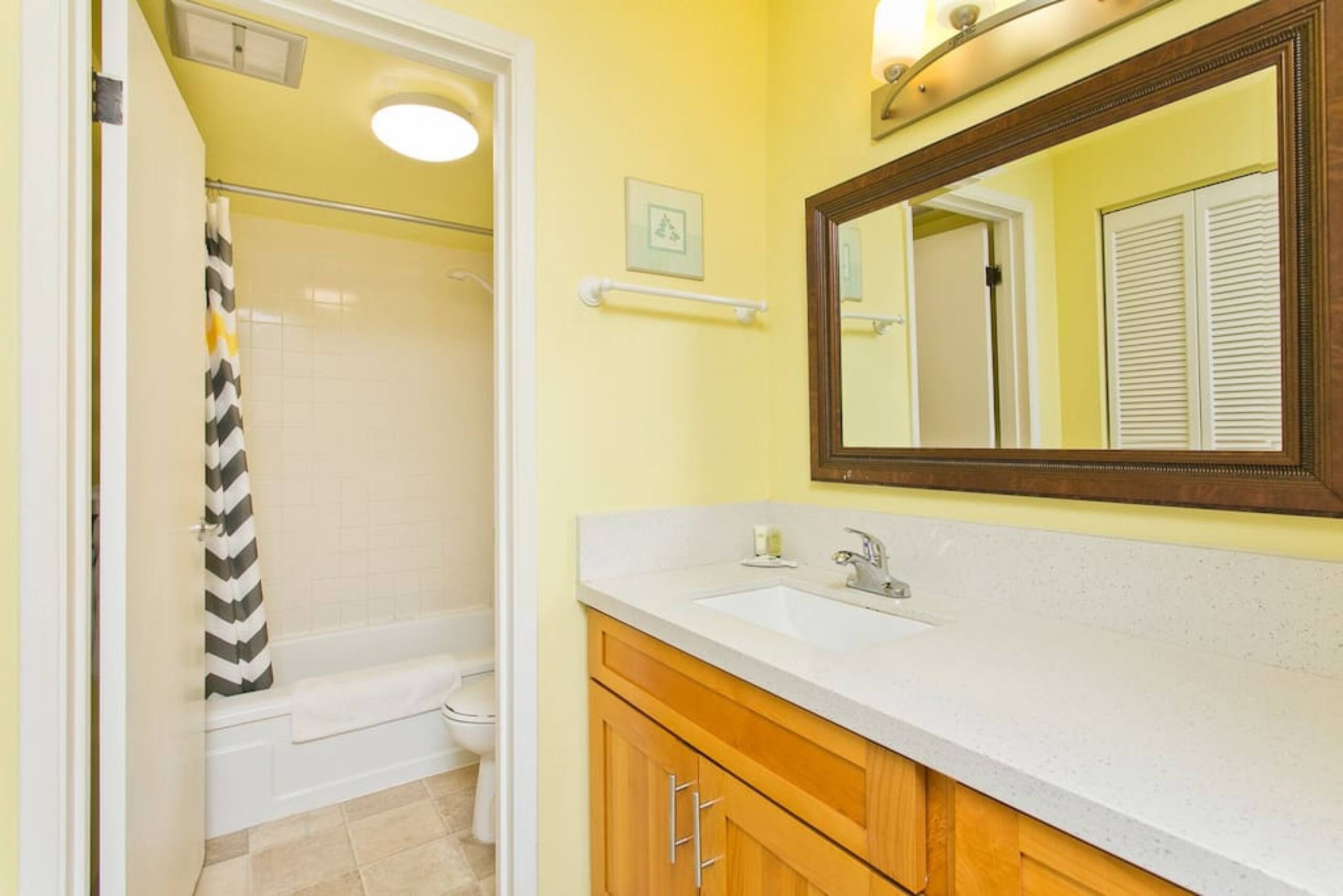Condo in Honolulu · ★4.71 · 1 bedroom · 3 beds · 1 bath - Image 14
