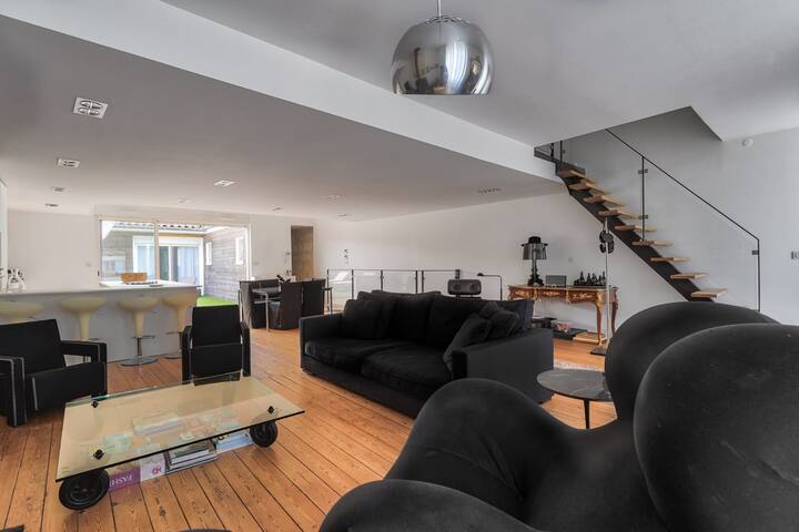 Fantastic apartment Bordeaux with outdoor patio