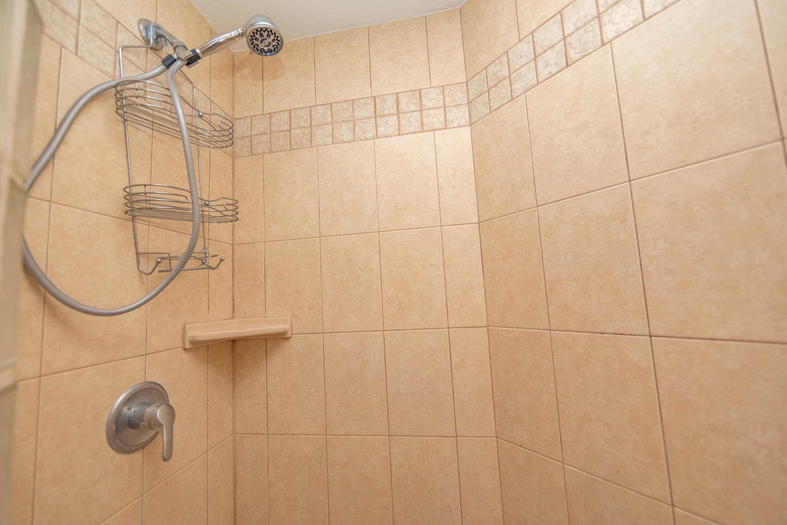 Condo in Kihei · ★4.38 · 2 bedrooms · 3 beds · 2 private baths - Image 22