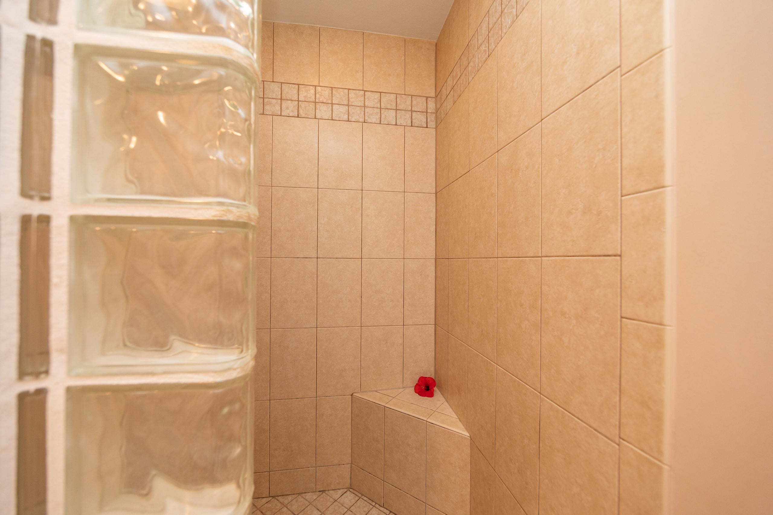 Condo in Kihei · ★4.38 · 2 bedrooms · 3 beds · 2 private baths - Image 21