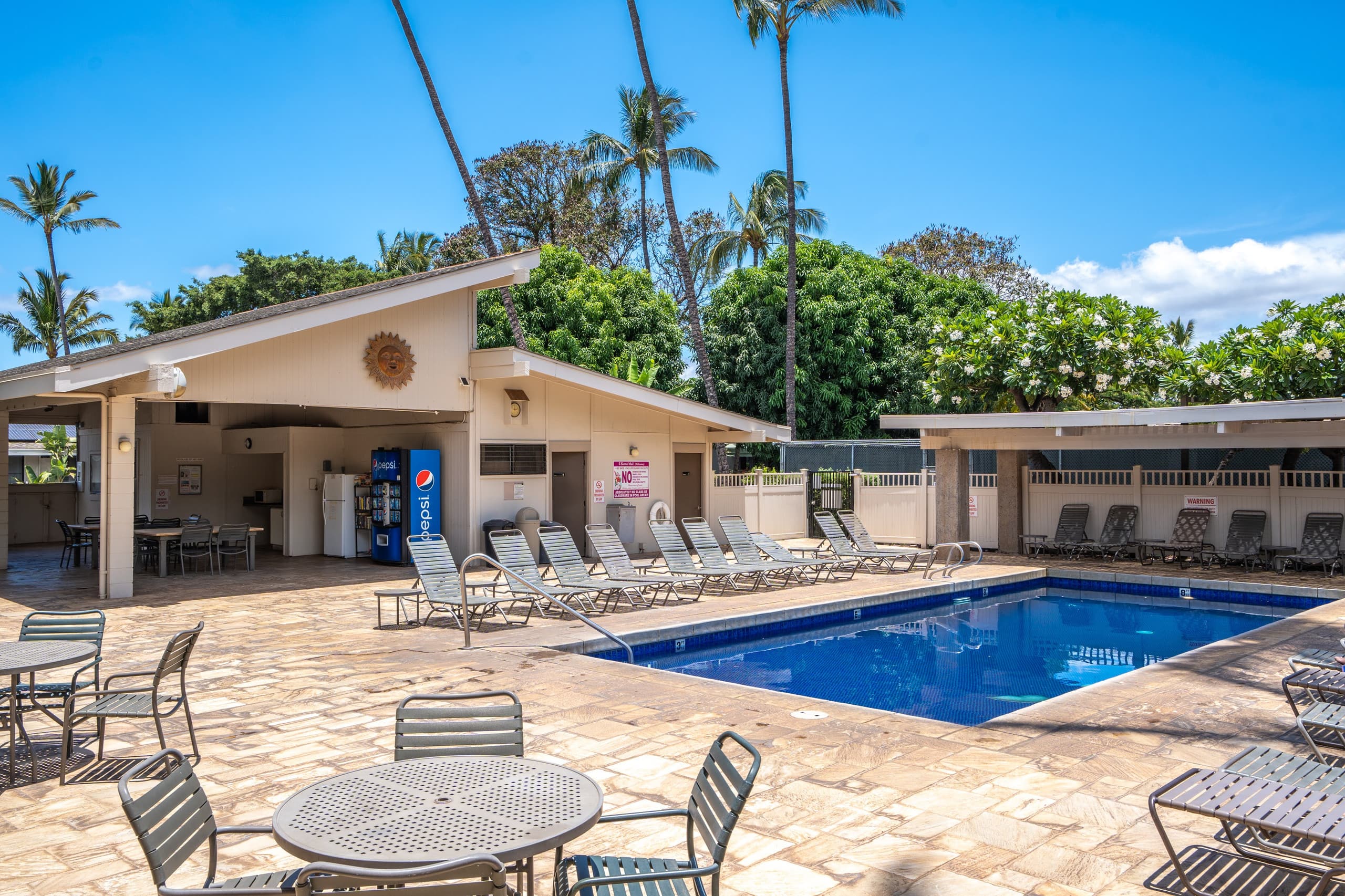 Condo in Kihei · ★4.75 · Studio · 1 bed · 1 bath - Image 29