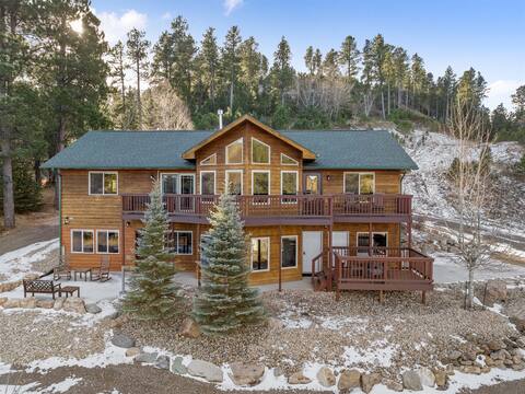 Deadwood Nightlife and Black Hills Adventures