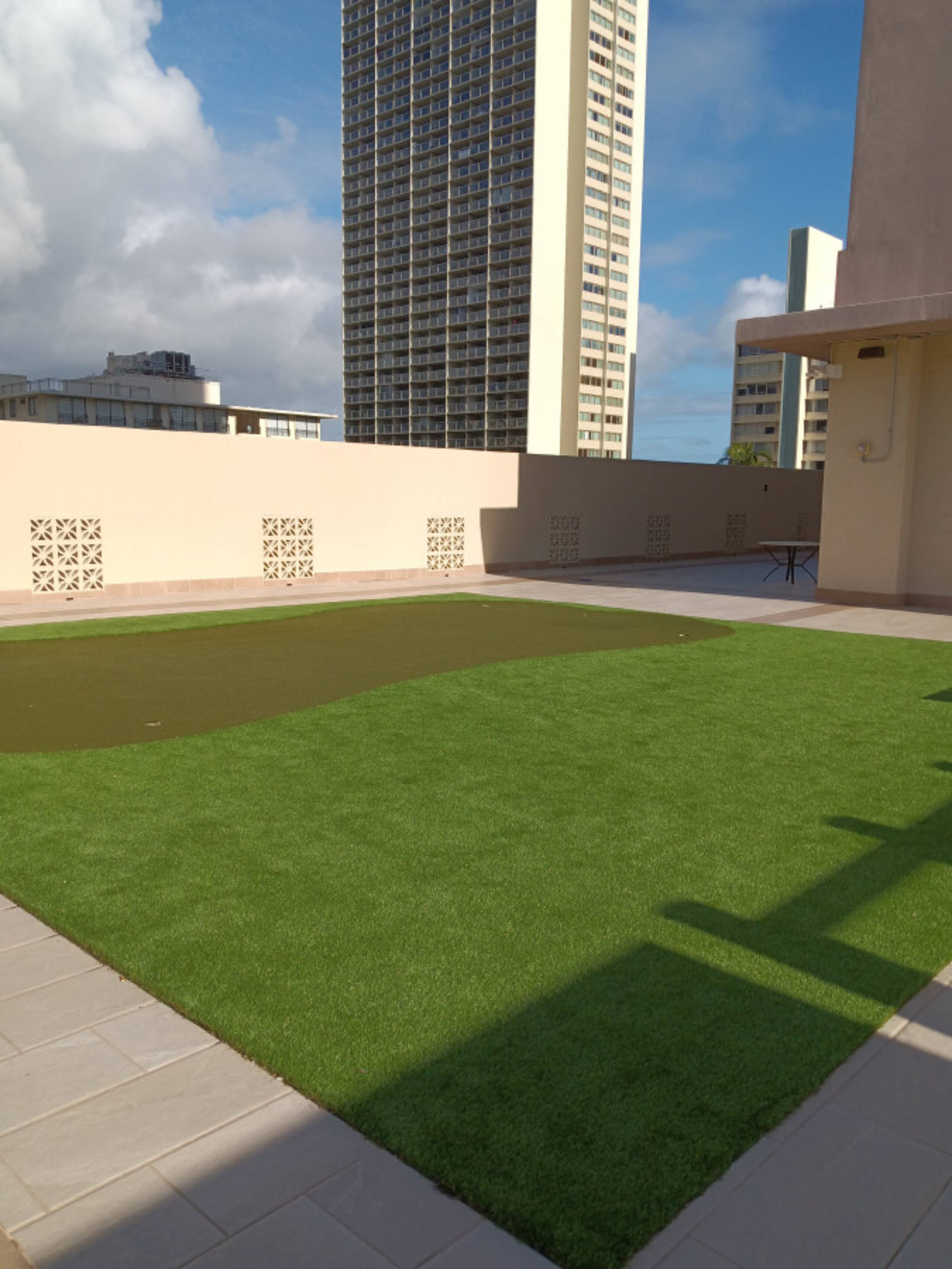 Condo in Honolulu · ★4.22 · 1 bedroom · 3 beds · 1 private bath - Image 26