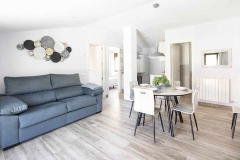Propiedad de Airbnb exitosa: Apartamentos de Carmen - Cerámica Villa Rubei, Apt. en Aragón