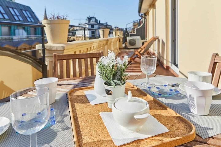 Prim Apartment by Basque Homes gallery image 2