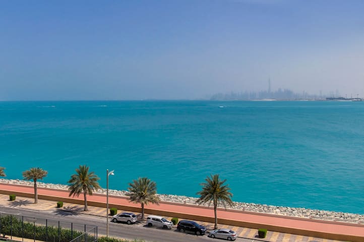 Luxe Getaways Holiday Homes managed Airbnb listing 1