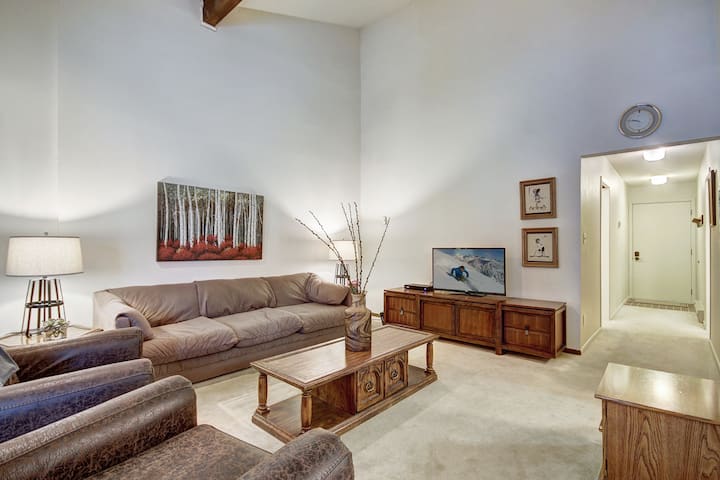 Peak One 206: Cozy 2br Condo In Frisco, Sleeps 5! - Frisco, CO