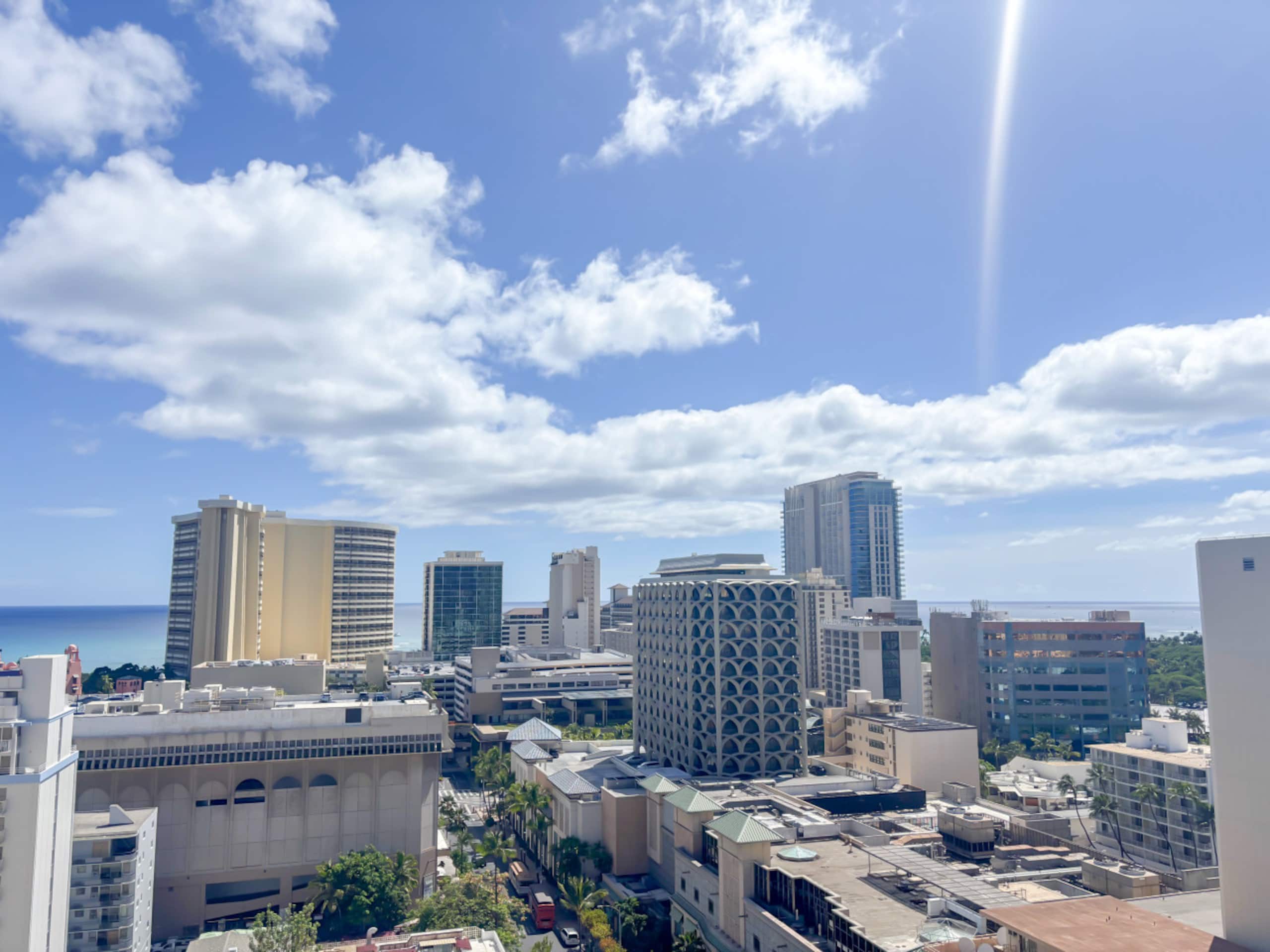Condo in Honolulu · ★4.19 · 1 bedroom · 3 beds · 1 private bath - Image 26