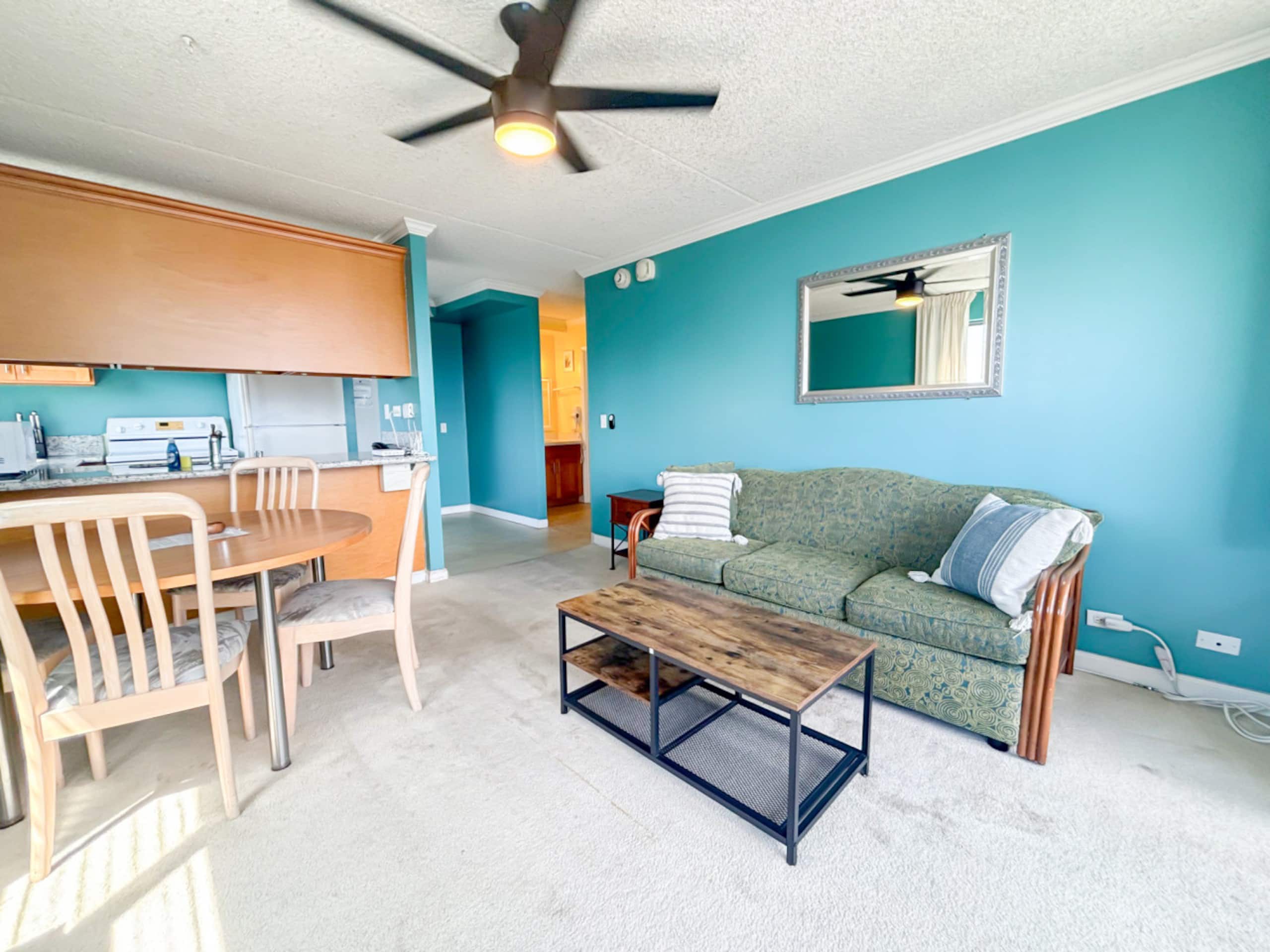 Condo in Honolulu · ★4.19 · 1 bedroom · 3 beds · 1 private bath - Image 2