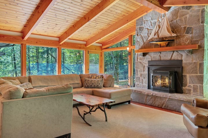 Quechee Lakes Rentals managed Airbnb listing 2