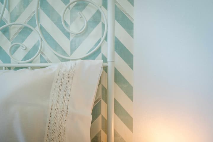 เตียงรายละเอียดการตกแต่ง