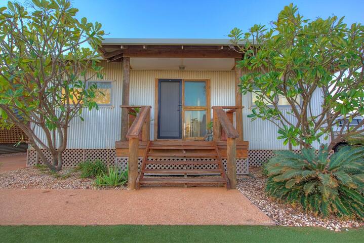 The Sanctuary – Pool, Jetty and Wi-Fi gallery image 2