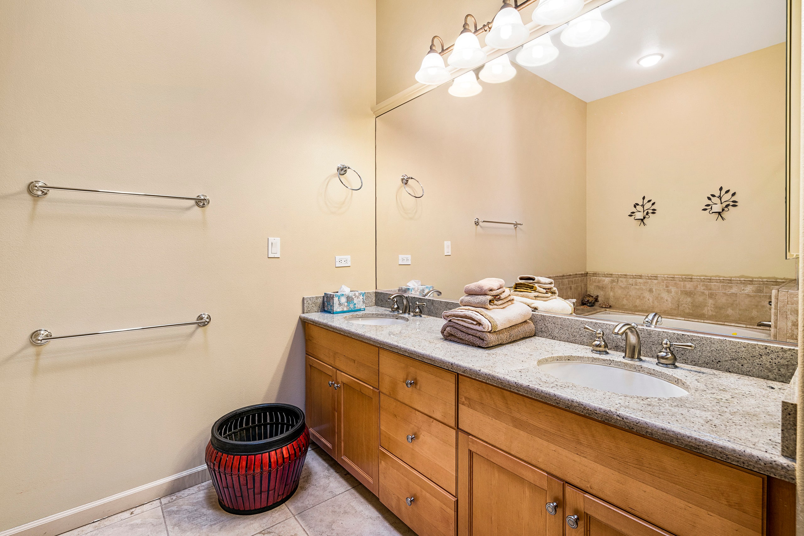 Tropical 3-Bed Villa in Mauna Lani: Best Location! - Image 14