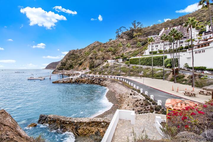 H1063: 2B 2B Villa + No Steps + Golf Cart + Ocean gallery image 2