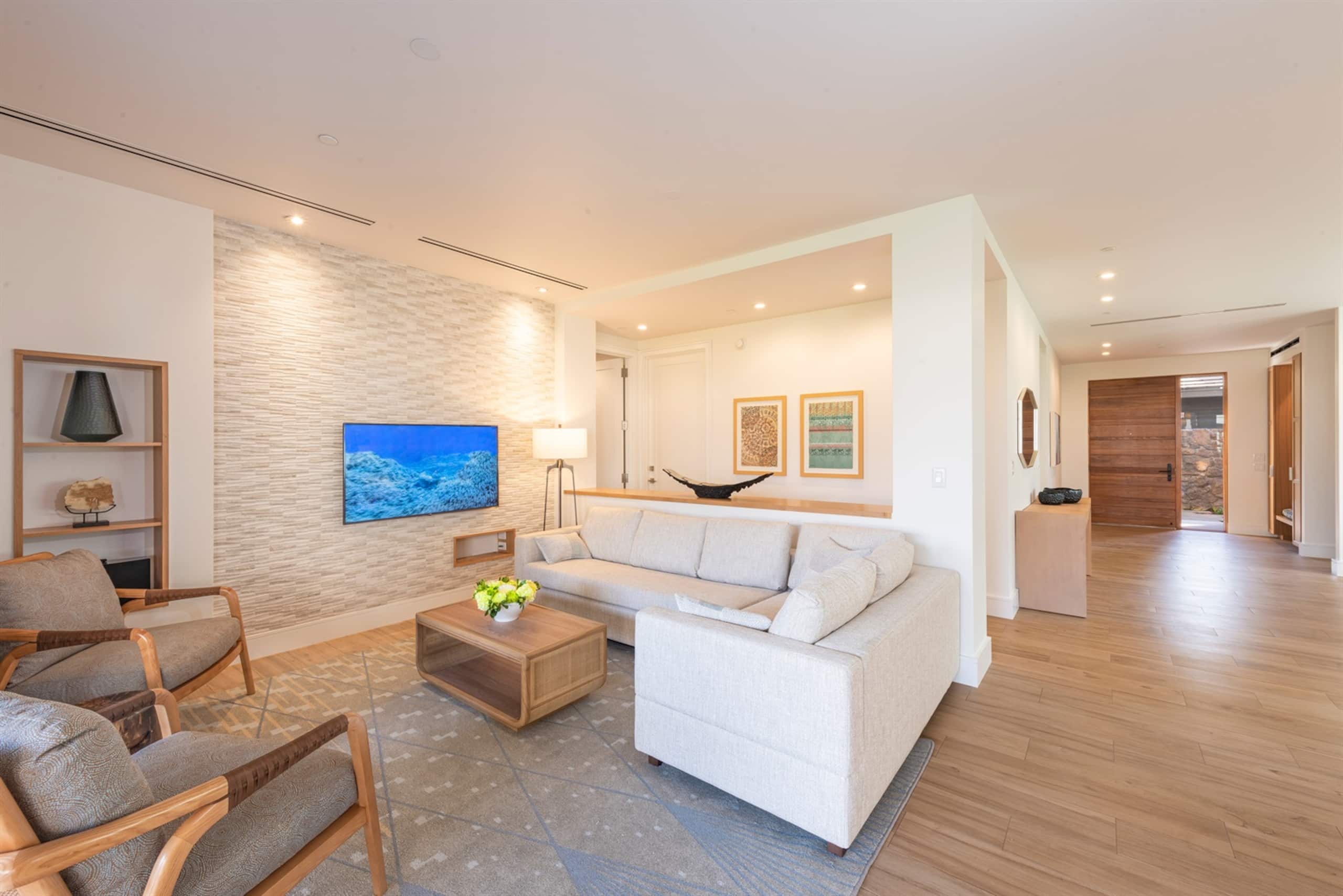 Villa in Lahaina · ★4.91 · 3 bedrooms · 4 beds · 3 baths - Image 12