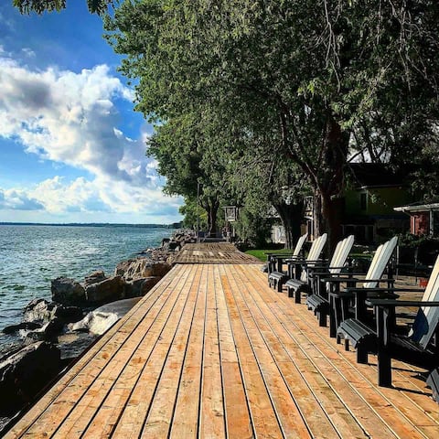 Pelee Breeze Lakehouse: with Water Access!