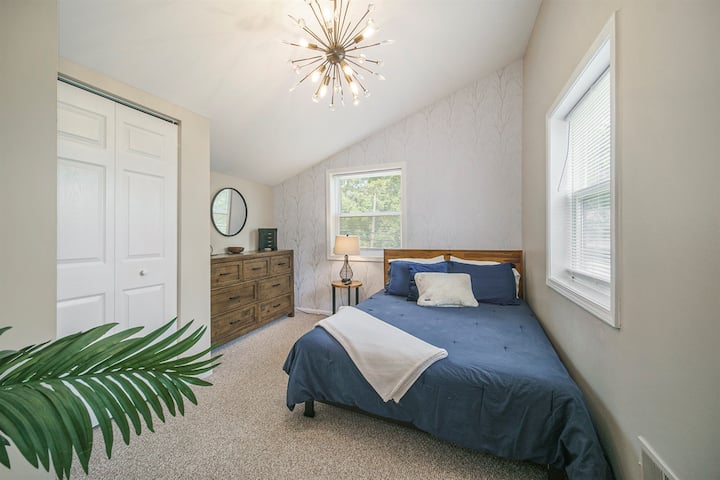 ห้องนอน 7 เตียงควีนไซส์