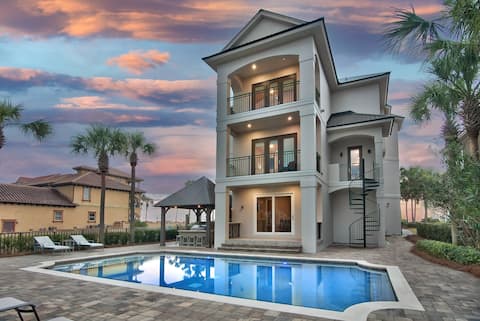 Seastar Palazzo with Beach Views, Lake, and Pool