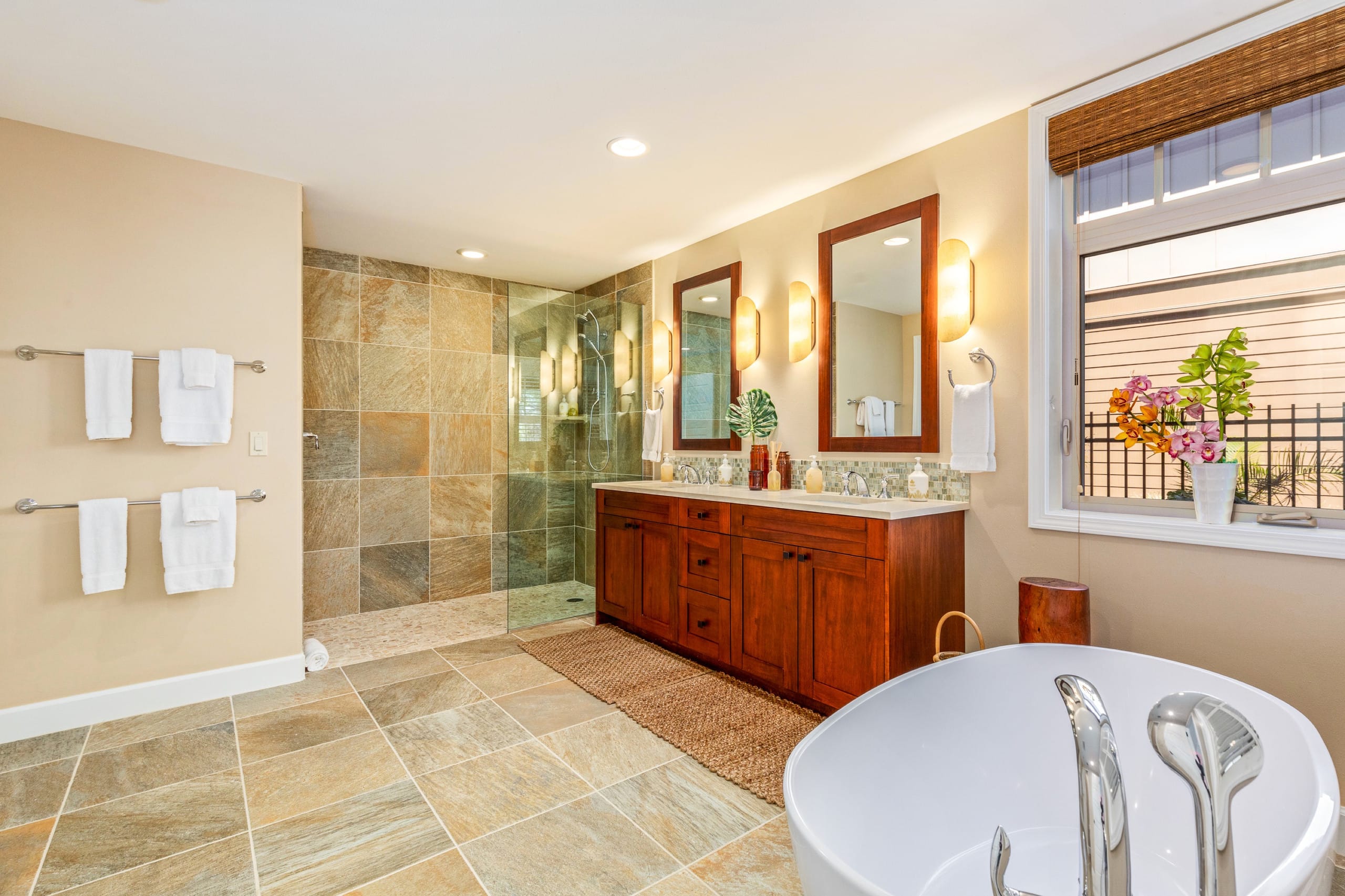 Home in Waimea · ★4.97 · 3 bedrooms · 3 beds · 3 baths - Image 23