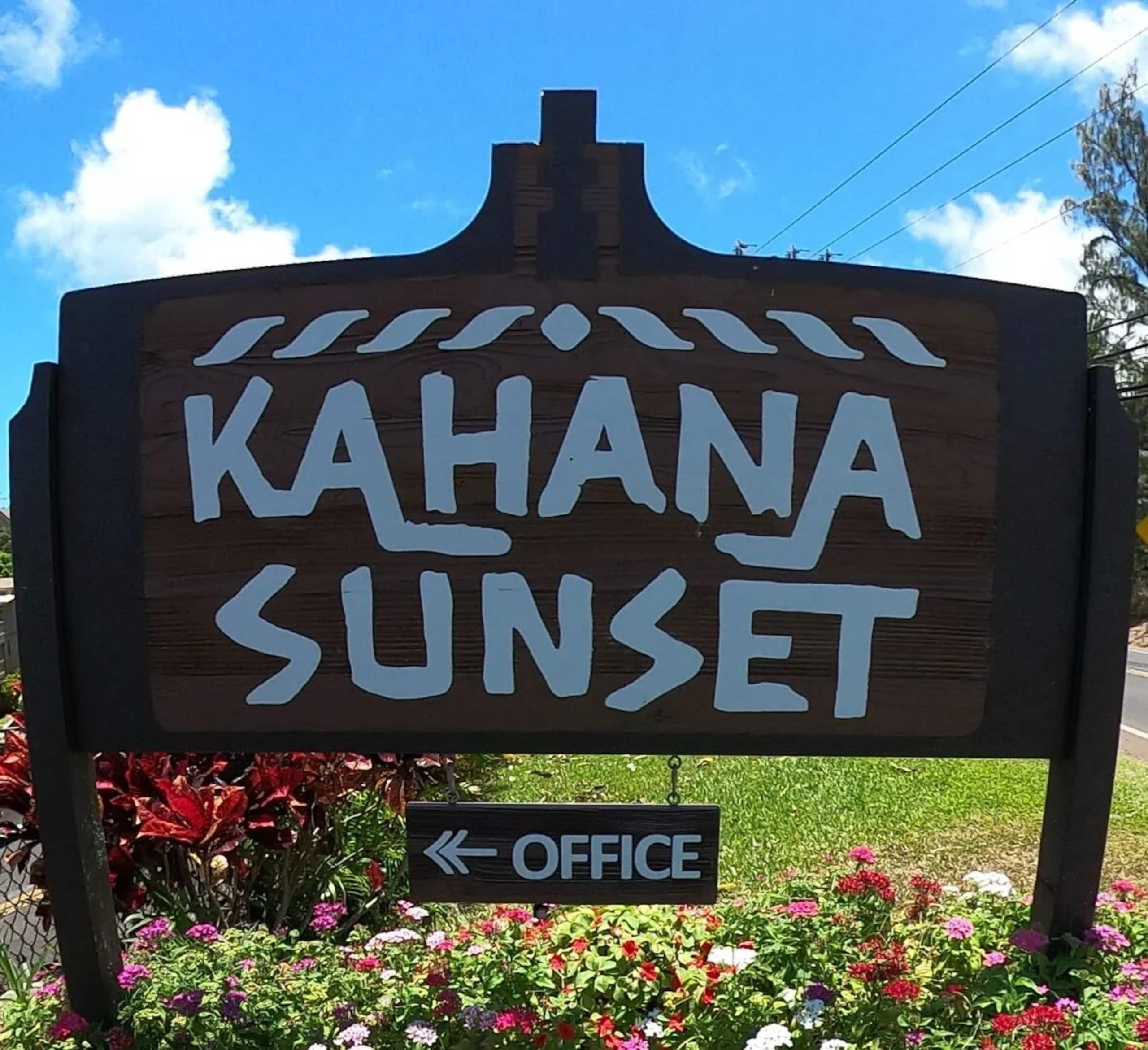 Condo in Lahaina · ★4.96 · 2 bedrooms · 3 beds · 2.5 baths - Image 33