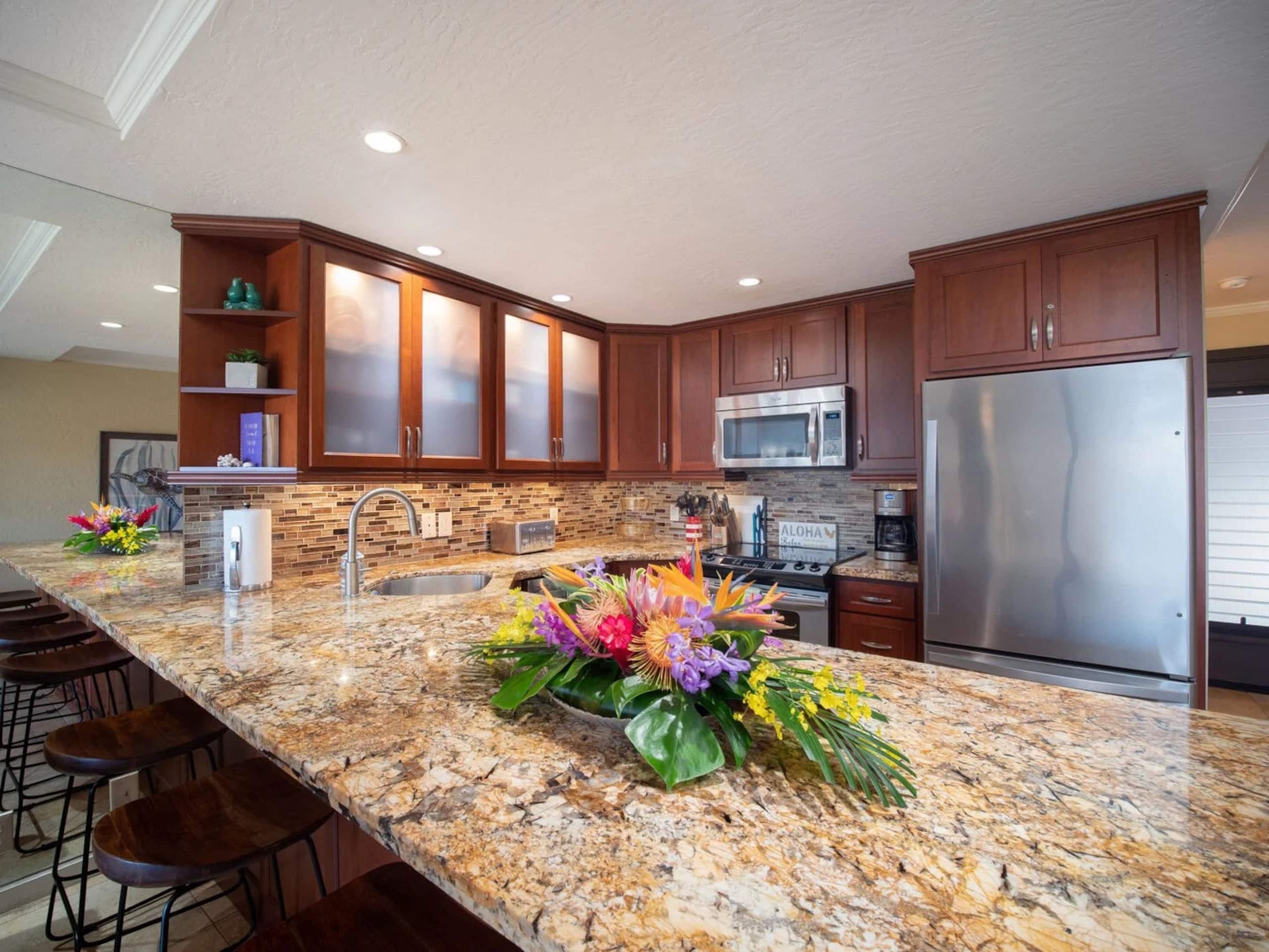 Condo in Lahaina · ★4.96 · 2 bedrooms · 3 beds · 2.5 baths - Image 7