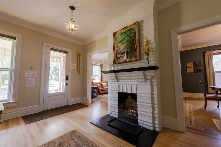 Dog Friendly•prime Location•outdoor Dining Area - Salida, CO