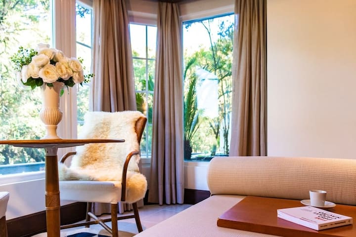 Entire home with 1 bedrooms in Canela - Wonderful Royal Suite in Mountain Village