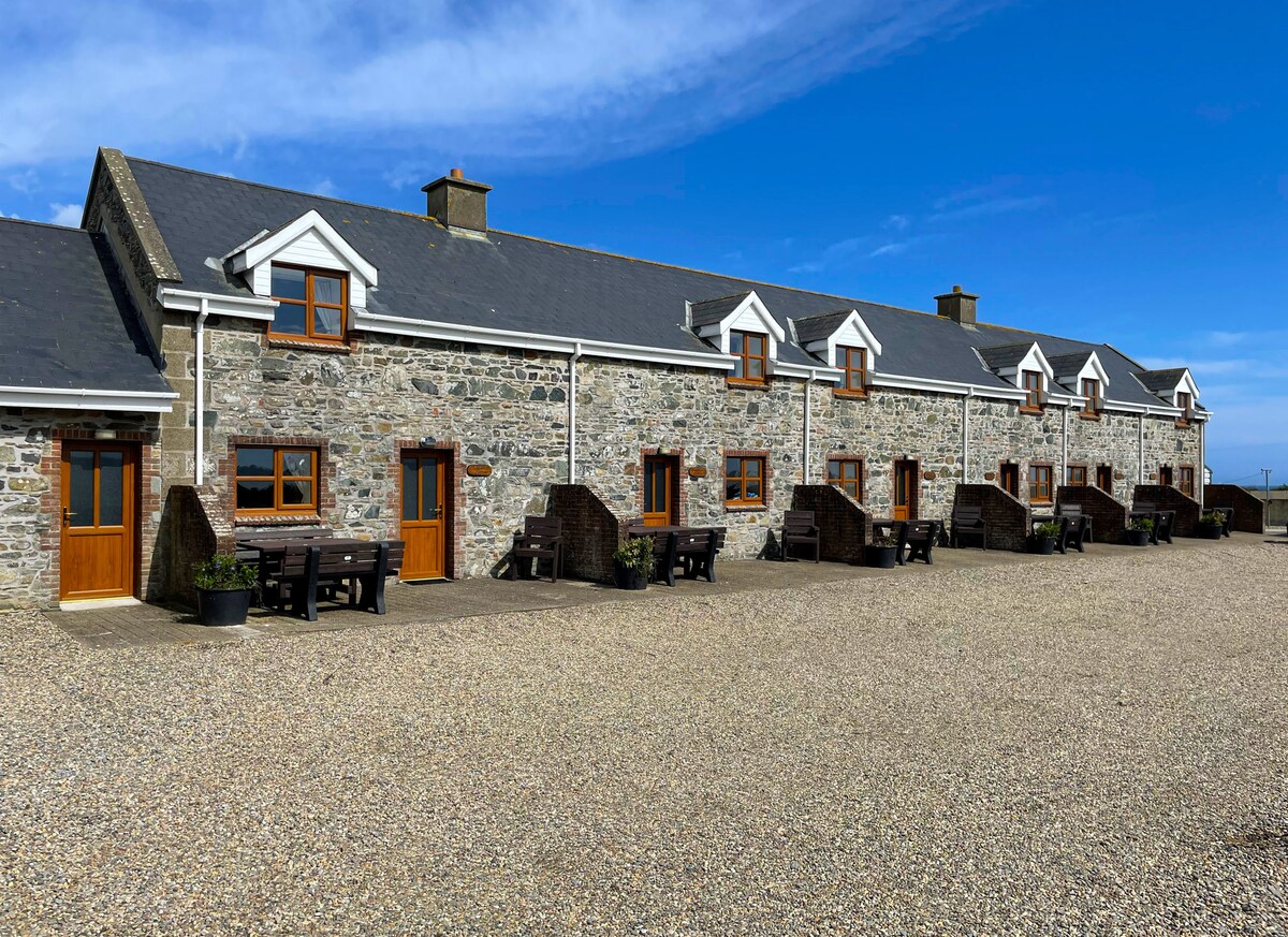 Enclosure in Kilmore (cadamstown Ed)