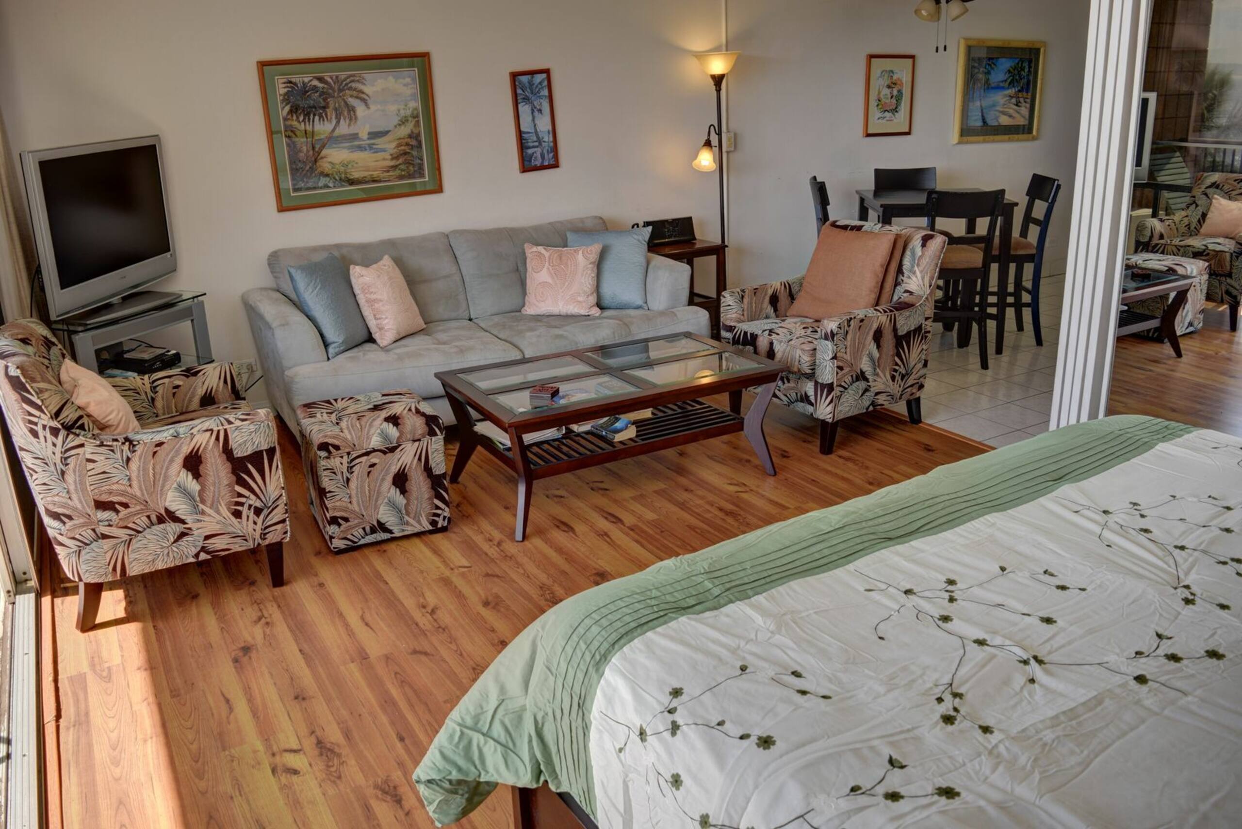 Condo in Kihei · ★4.38 · 1 bedroom · 1 bed · 1 bath - Image 9