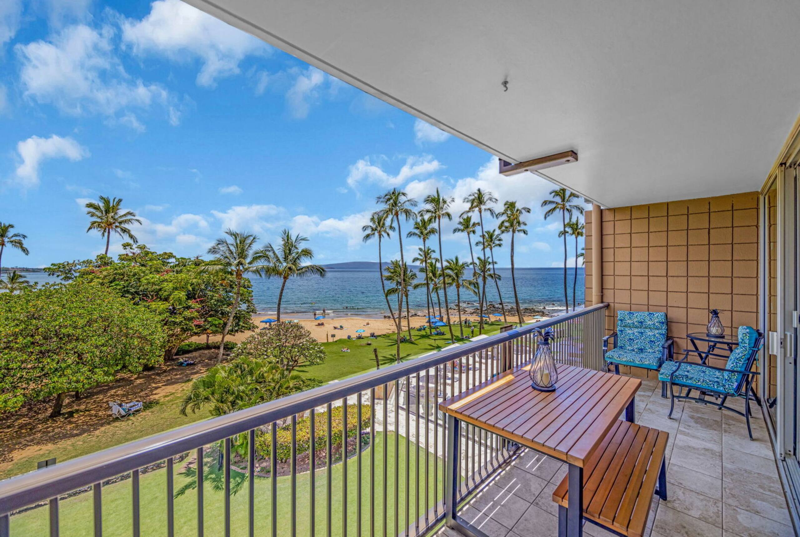 Condo in Kihei · ★4.17 · 1 bedroom · 2 beds · 1 bath - Image 17