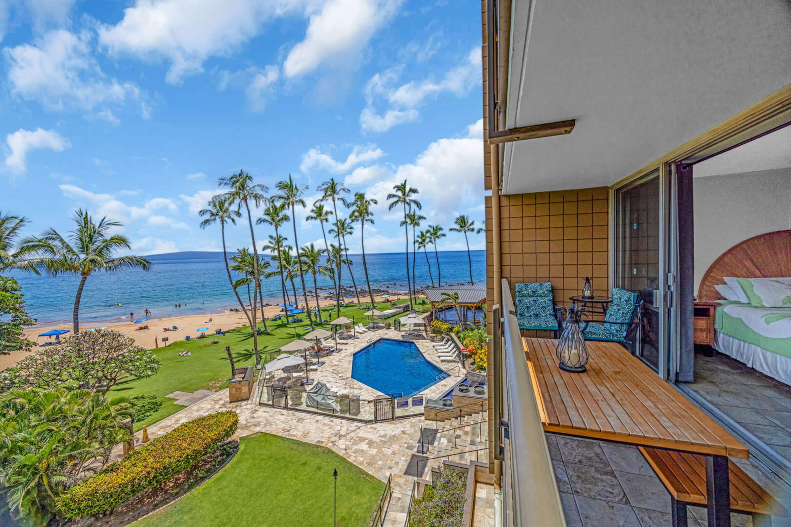 Condo in Kihei · ★4.33 · 2 bedrooms · 3 beds · 2 baths - Image 4