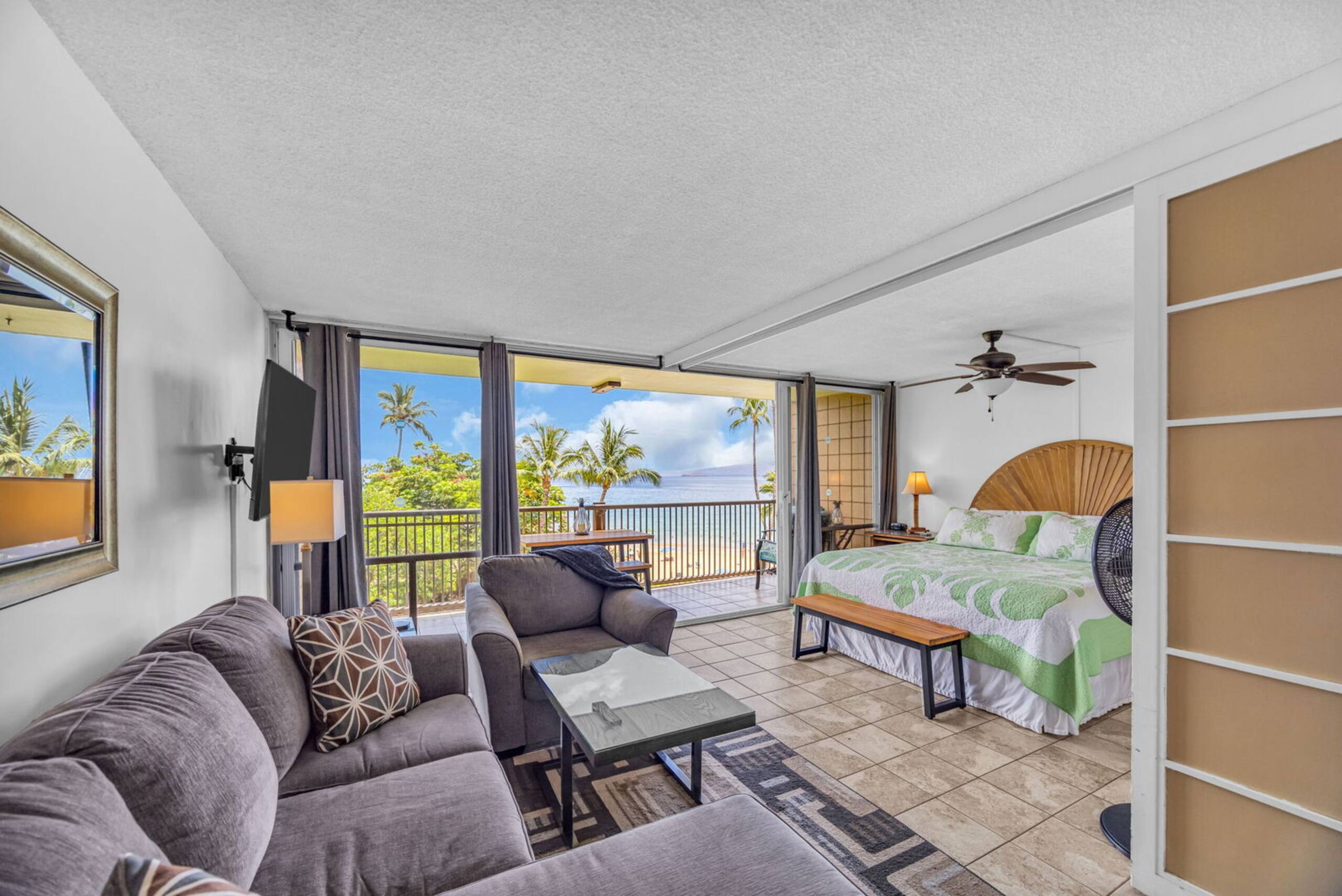 Condo in Kihei · ★4.33 · 2 bedrooms · 3 beds · 2 baths - Image 11