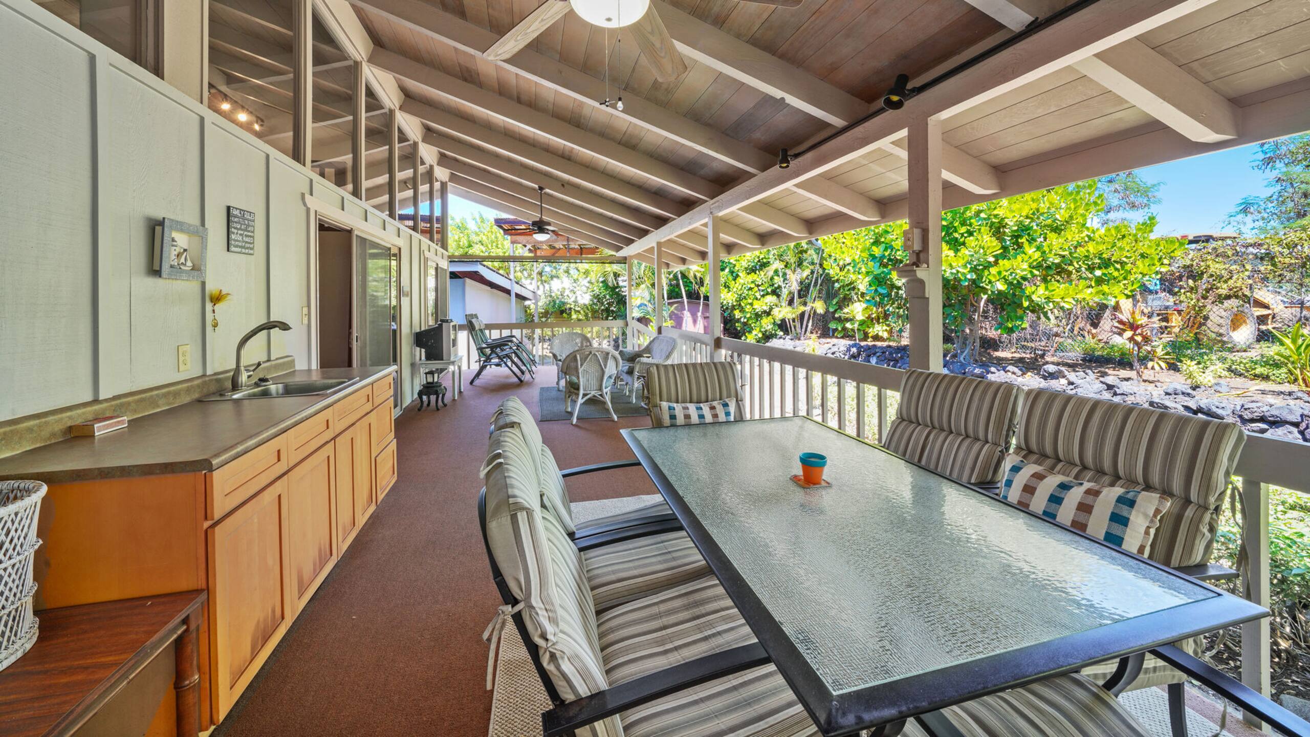 Home in Kailua-Kona · ★4.87 · 2 bedrooms · 2 beds · 2 baths - Image 20