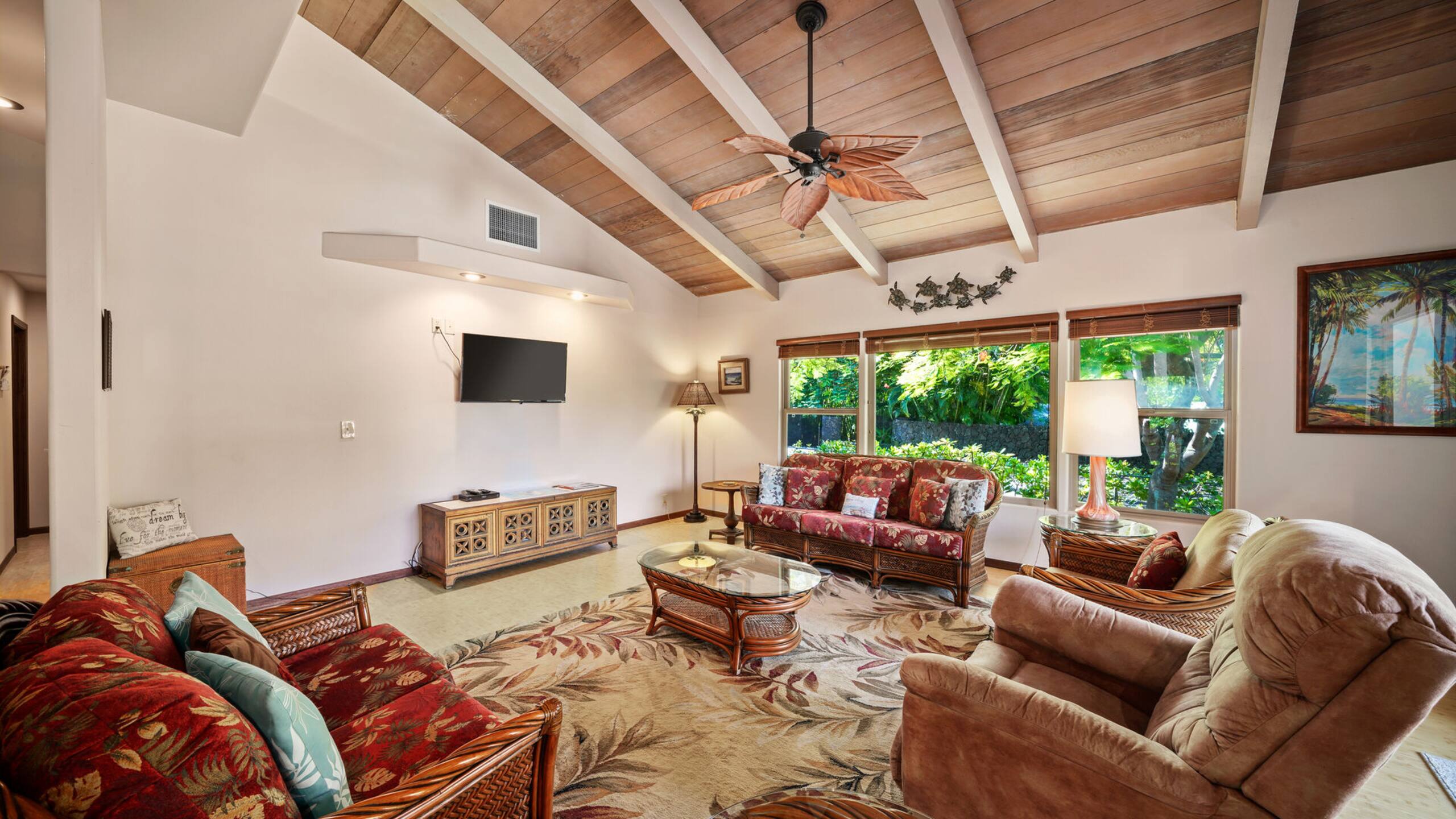 Home in Kailua-Kona · ★4.87 · 2 bedrooms · 2 beds · 2 baths - Image 5