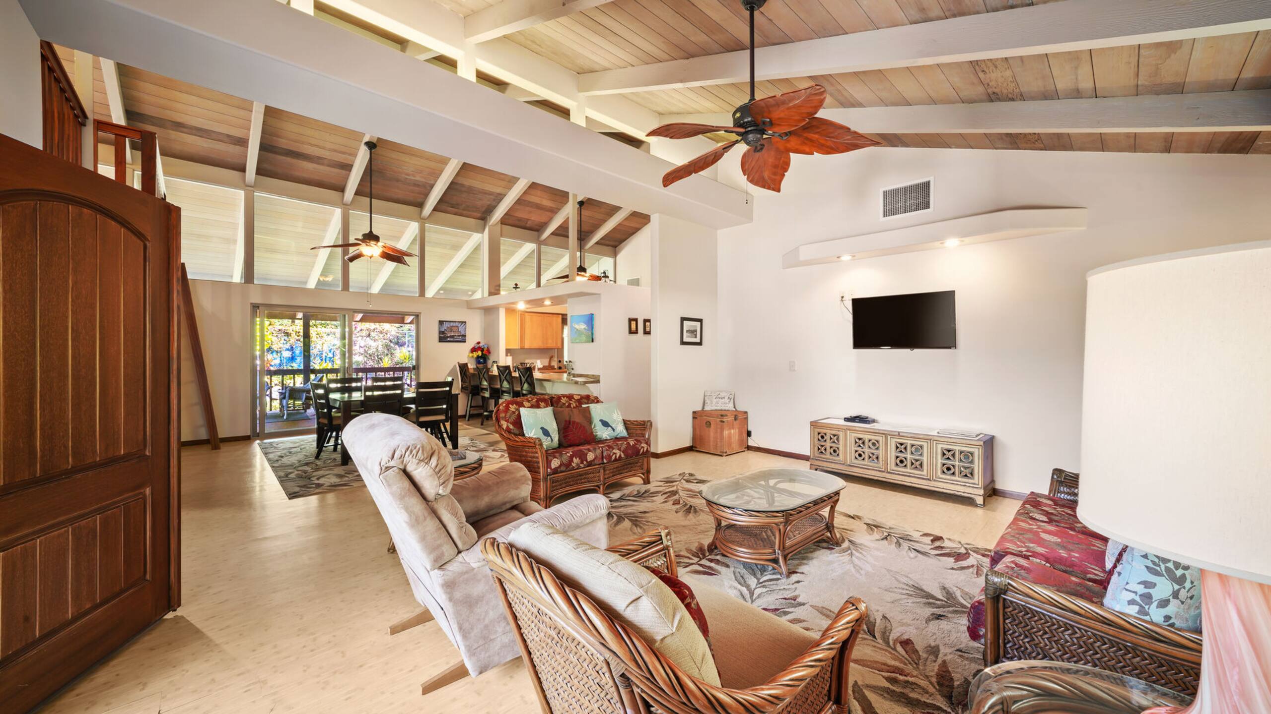 Home in Kailua-Kona · ★4.87 · 2 bedrooms · 2 beds · 2 baths - Image 4
