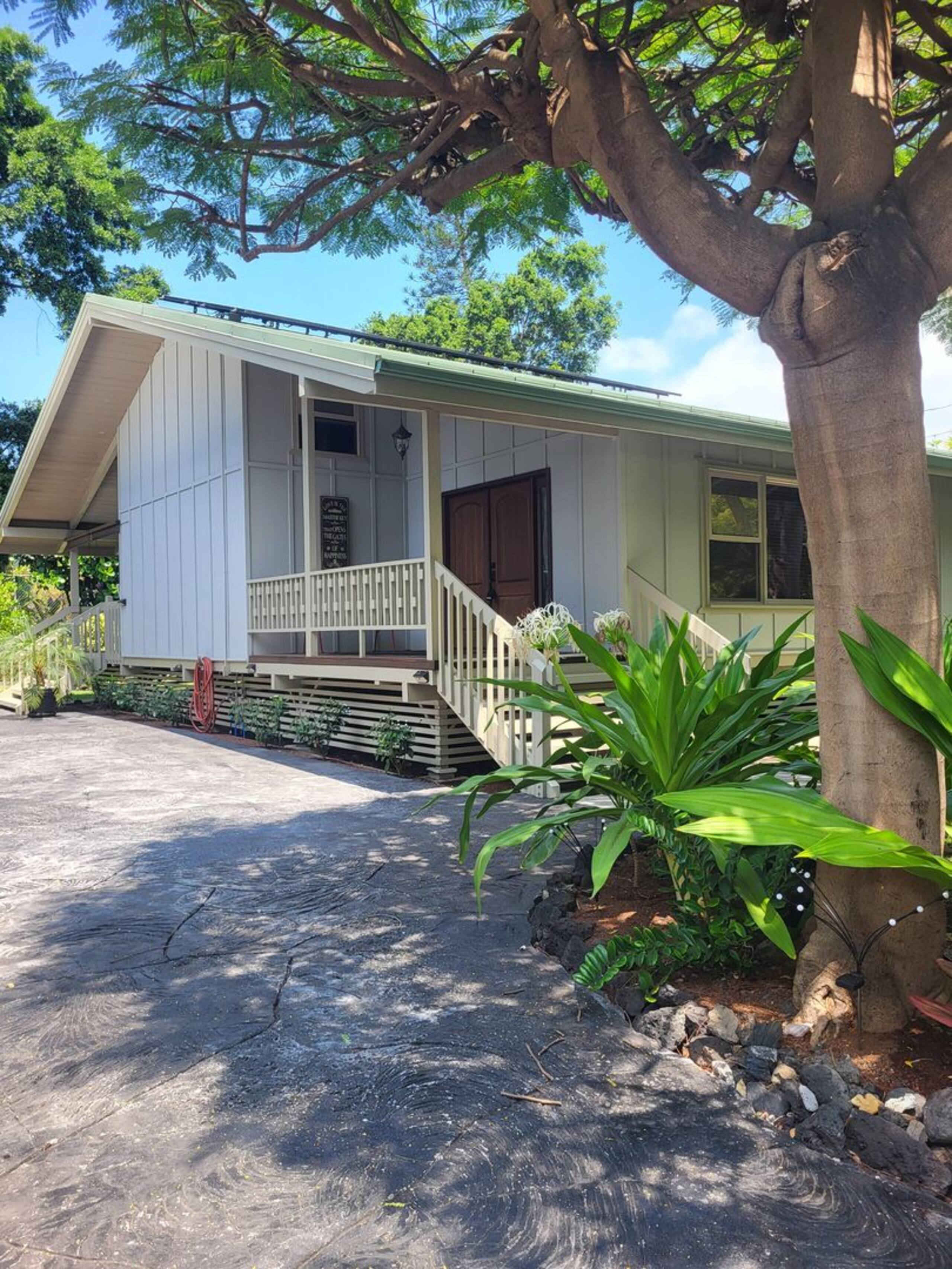 Home in Kailua-Kona · ★4.87 · 2 bedrooms · 2 beds · 2 baths - Image 24