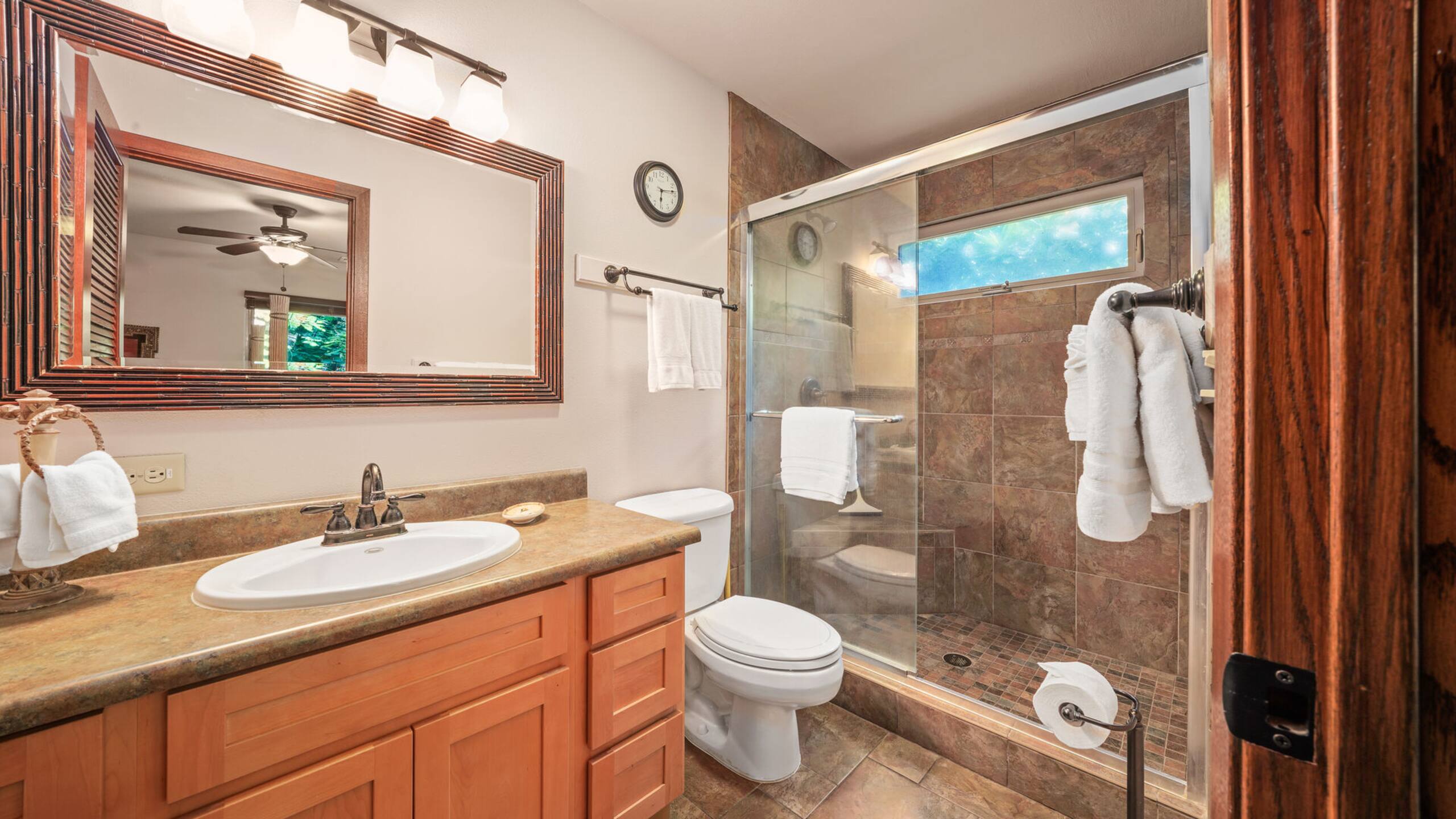 Home in Kailua-Kona · ★4.87 · 2 bedrooms · 2 beds · 2 baths - Image 15