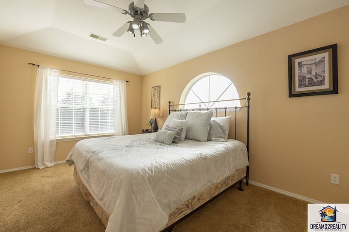 Საძინებელი 3~ დიდი ზომის საწოლი