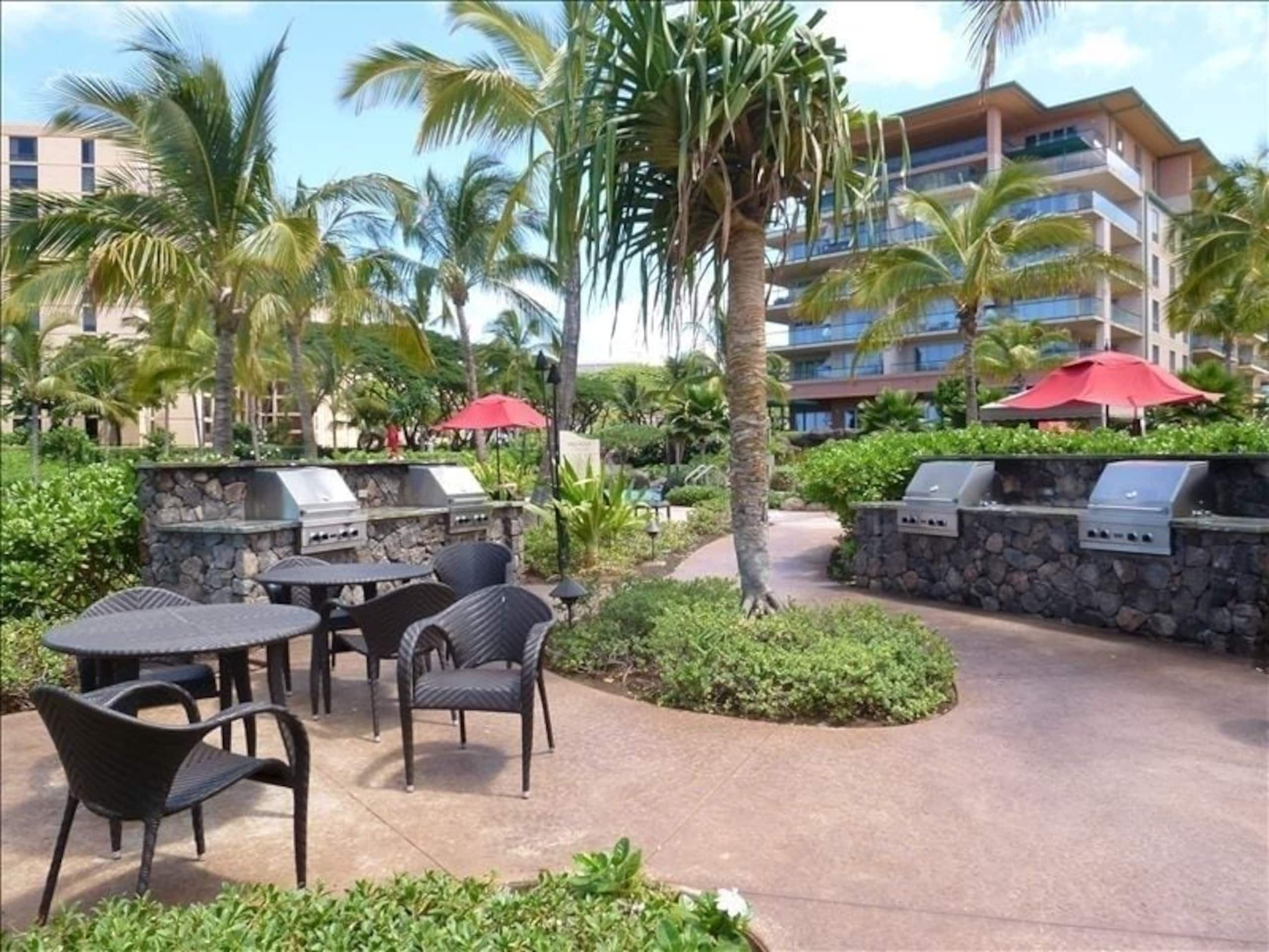 Condo in Lahaina · ★4.91 · 1 bedroom · 2 beds · 1 bath - Image 23