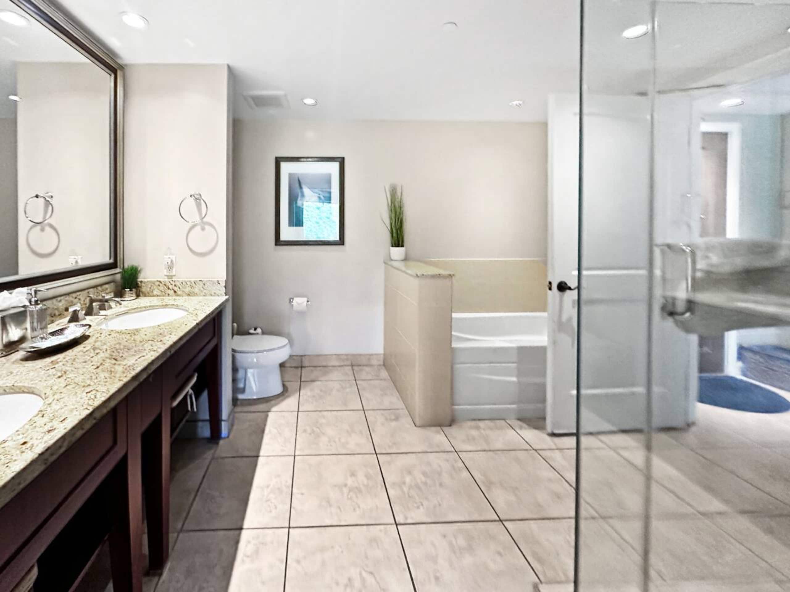 Condo in Lahaina · ★4.91 · 1 bedroom · 2 beds · 1 bath - Image 12
